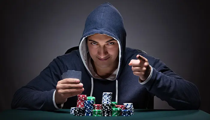 Poker Bluffing Tactics: Types, Tips, and When to Use Them