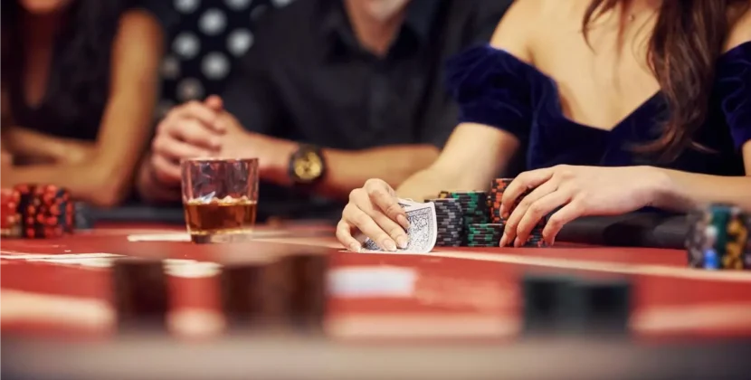 Exploring the Evolution of Poker Tournaments and Online Gaming